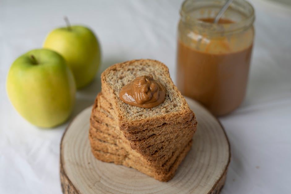 Apple Slices with Vegan Nut Butter Dip (5 Minutes, 4 Ways)