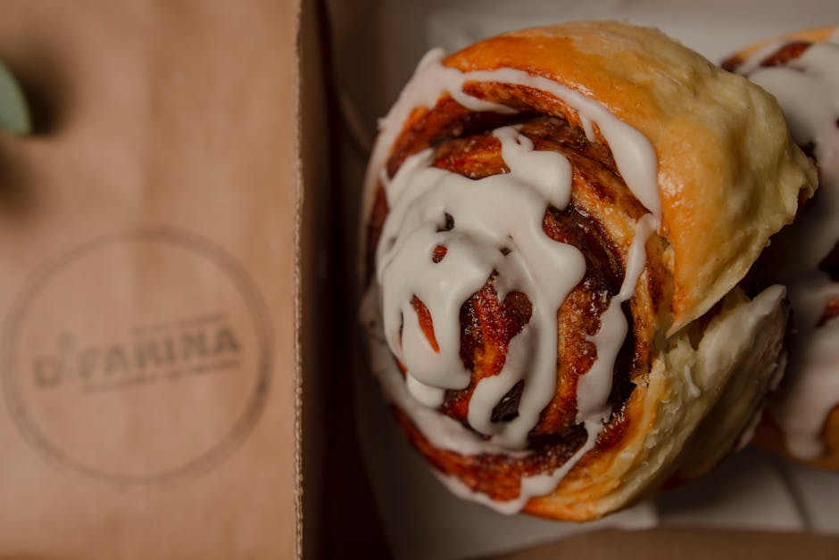 Vegan Cinnamon Rolls (Fluffy, Gooey, 90 Minutes)