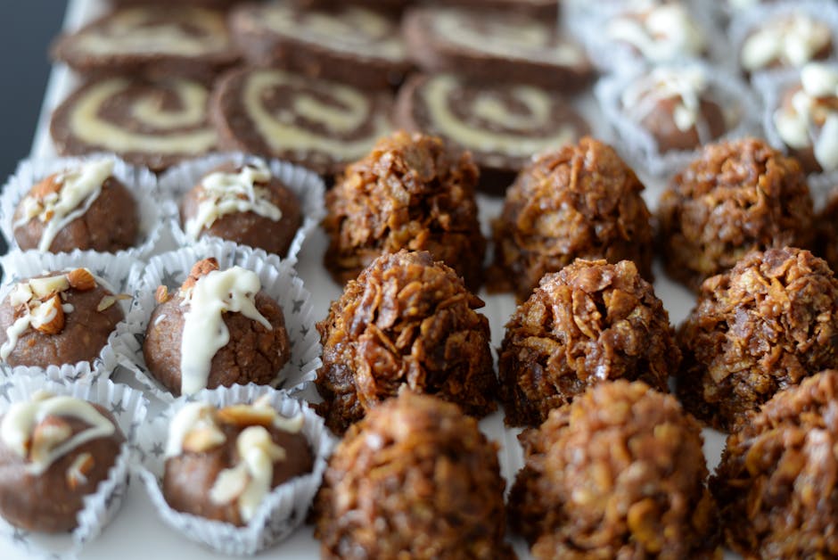 No-Bake Vegan Energy Balls (Oat and Date, 15 Minutes)